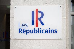 Les Republicains RIP on Immigration Press Conference - Paris