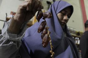 Seasonal Trader Of Dates During Ramadan