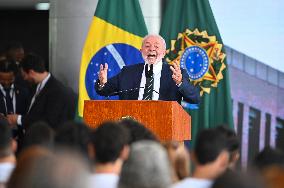 Brazilian President Luiz Inácio Lula Da Silva Announces 100 New Federal Institutes For Technical Education In Brazil.