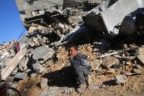 Xinhua Headlines: War rages in Gaza despite Muslims' holy month of Ramadan