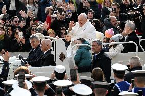 Pope Francis Leads The  General Audience - Vatican