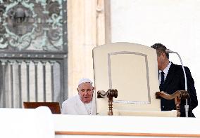 Pope Francis Leads The  General Audience - Vatican