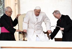 Pope Francis Leads The  General Audience - Vatican