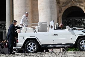 Pope Francis Leads The  General Audience - Vatican