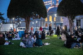 Iftar Time - Istanbul