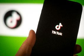 US House Passes Bill That Could See Total TikTok Ban