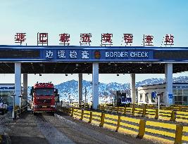 CHINA-XINJIANG-TAKIXKEN ROAD PORT (CN)