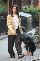 Emily Ratajkowski Walking Her Dog - NYC
