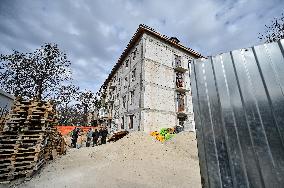 Residential building destroyed by Russian shelling undergoes restoration in Zaporizhzhia