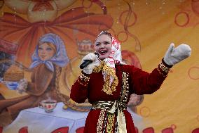 Russian folk holiday of Maslenitsa - Moscow
