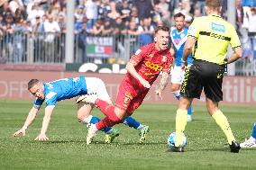 Brescia Calcio v US Catanzaro 1929  - Italian Serie B