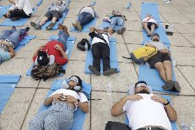 Mass Nap For World Sleep Day In Mexico City