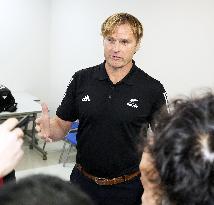 Rugby: All Blacks head coach Robertson in Japan