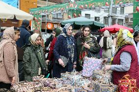 IRAN-TEHRAN-NOWRUZ-SHOPPING