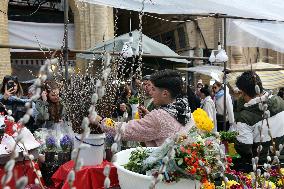 IRAN-TEHRAN-NOWRUZ-SHOPPING