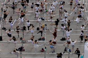Massive Ballet Class - Mexico City