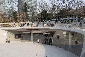 The World's Second Largest Apple Flagship Store in Shanghai