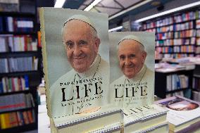 Life: My Story Through History Book Released - Vatican