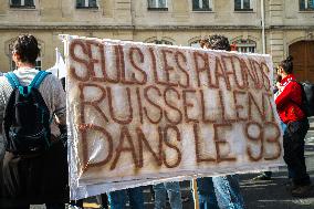 Public Sector Workers Demonstrate - Paris