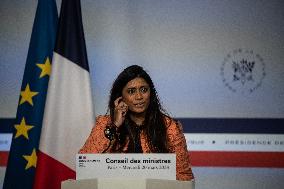 Council Of Ministers At The Elysee Palace