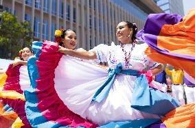 HONDURAS-TEGUCIGALPA-HONDURAN FOLK DANCE