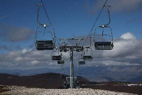 Climate Change Damages Skiing And Winter Tourism - Italy