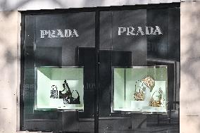 Illustrations Of Commercial Signs And Shops - Lyon