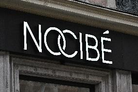 Illustrations Of Commercial Signs And Shops - Lyon