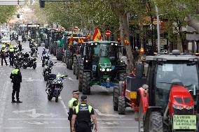 Tractorade Called By Agricultural Organizations - Granada