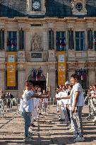 Rehearsal of the Olympic torch relay in Troyes