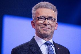 Les Republicains Europe Launch Campaign - Aubervilliers