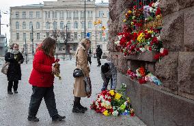 (FOCUS)RUSSIA-ST. PETERSBURG-MOSCOW TERRORIST ATTACK-MOURNING