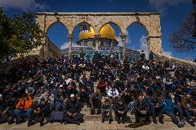 Friday Prayer in Al-Aqsa - Jerusalem
