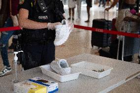 Cocaine In A Double-Bottom Suitcase - French Guiana