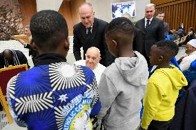 Pope Francis Receives Community of Nigerians in Rome - Vatican