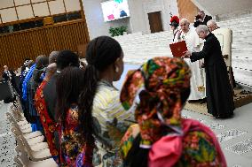 Pope Francis Receives Community of Nigerians in Rome - Vatican