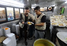 IRAQ-BAGHDAD-RAMADAN-FREE FOOD