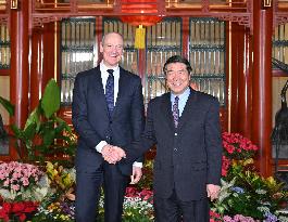 CHINA-BEIJING-HE LIFENG-SIEMENS AG-PRESIDENT AND CEO-MEETING (CN)
