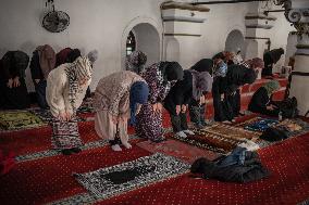 Ramadan Observed In Izmir - Turkey