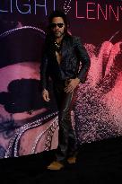 Lenny Kravitz During A Photocall In Mexico City