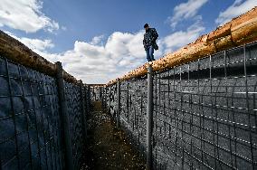 Fortifications with protection against FPV drones built in Zaporizhzhia region
