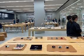iPhone Sales Down in China