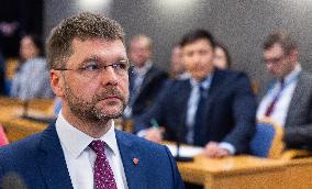 Tallinn mayor ousted in no-confidence vote