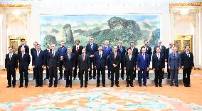 CHINA-BEIJING-XI JINPING-U.S.-GUESTS-MEETING (CN)