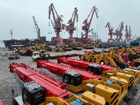 Vehicles Trade Export in Lianyungang Port