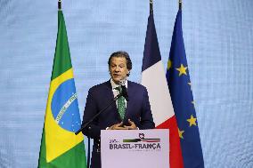 Minister of Finance Fernando Haddad speaks at the Brazil-France Economic Forum in São Paulo