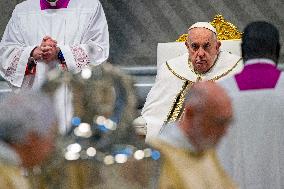 Pope Francis Leads Chrism Mass on Holy Thursday - Vatican