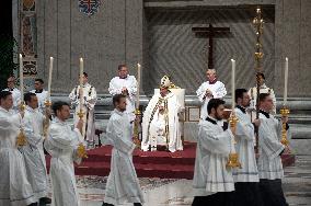 Pope Francis Leads Chrism Mass on Holy Thursday - Vatican