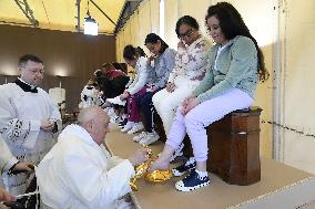 Pope Francis Wash The Feet of 12 Inmates in a Rome’s Prison - Italy