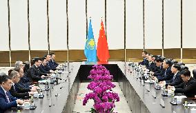 CHINA-HAINAN-BOAO-ZHAO LEJI-KAZAKHSTAN-PRESIDENT-MEETING (CN)